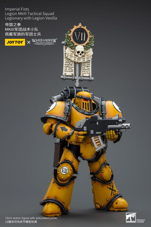 JT9053 Imperial Fists Legion MkIII Tactical Squad Legionary with Legion Vexilla