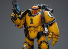 JT9060 Imperial Fists Legion MkIII Tactical Squad Sergeant with Power Fist