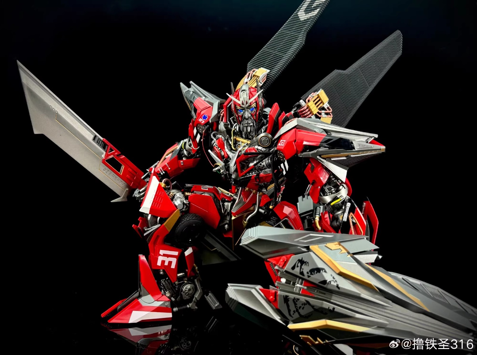 SP-316 Sentinel Prime DLX Figue SP-316 Sentinel Prime DLX Figue