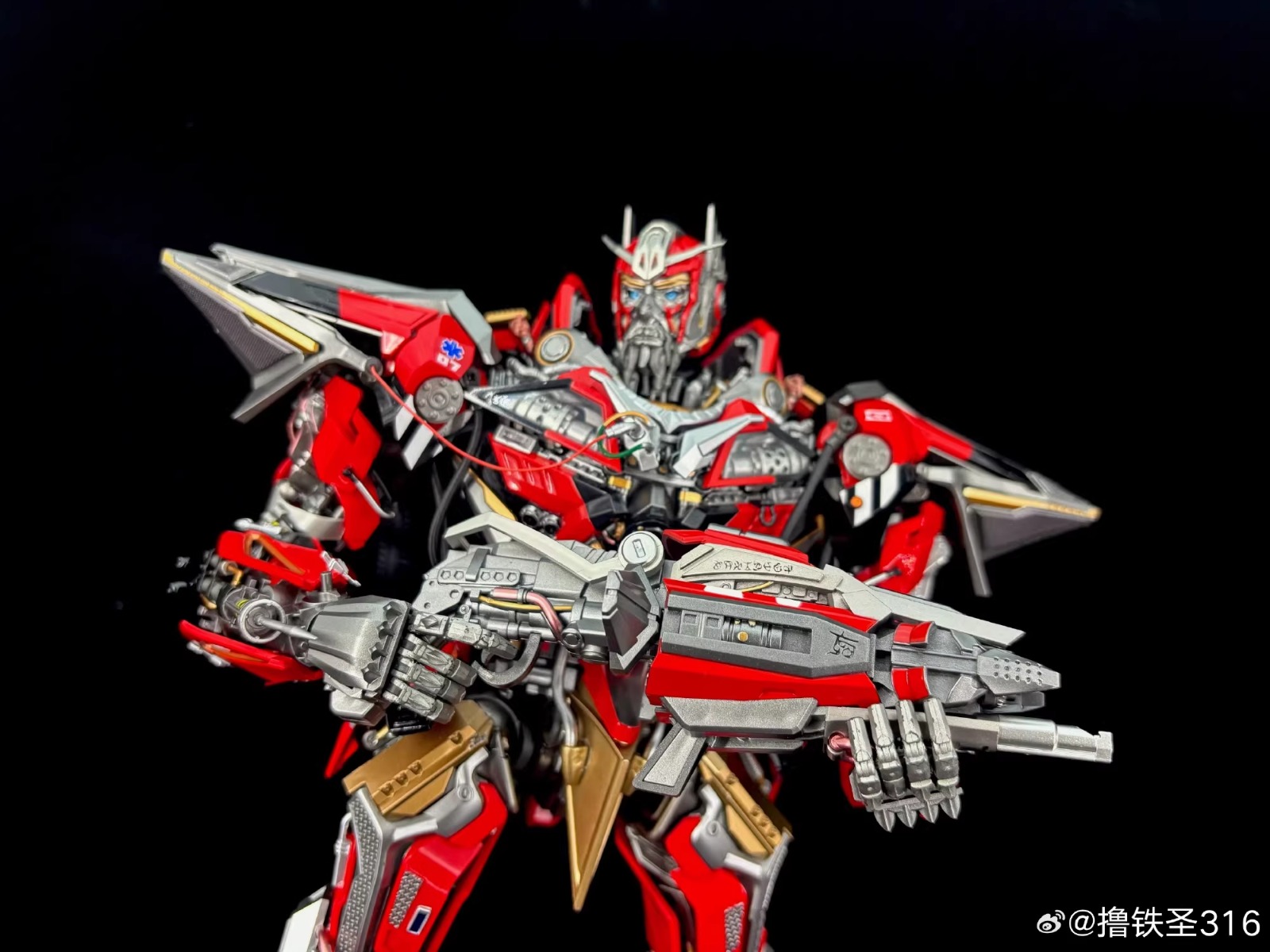 SP-316 Sentinel Prime DLX Figue SP-316 Sentinel Prime DLX Figue