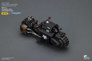 JoyToy JT03776 118 Warhammer40 Raven GuardRaider-pattern Combat Bikewith twin-linked bolt rifles